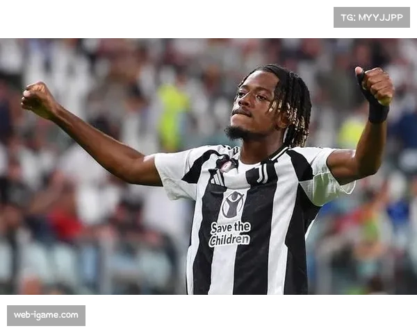 法乔利获8.2分全场最佳,科莫中场展现出色组织能力 法乔利获8.2分全场最佳,科莫中场展现出色组织能力